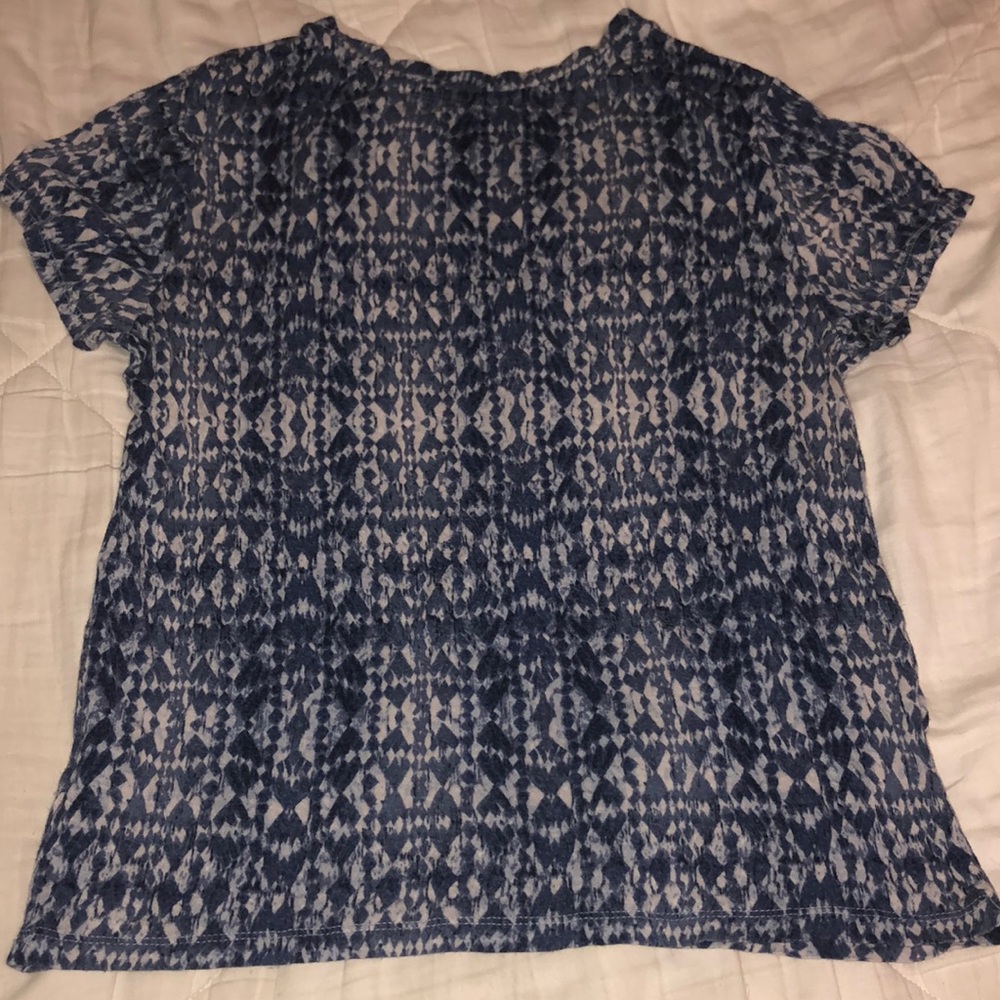 Shirt - Picture 2 of 3